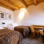 Fer A Cheval Hotell 5*