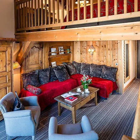 Hotel Fer à Cheval 5*