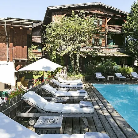 Fer à Cheval Hotel