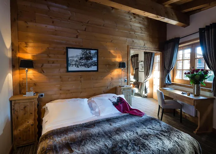 Fer à Cheval Hotel